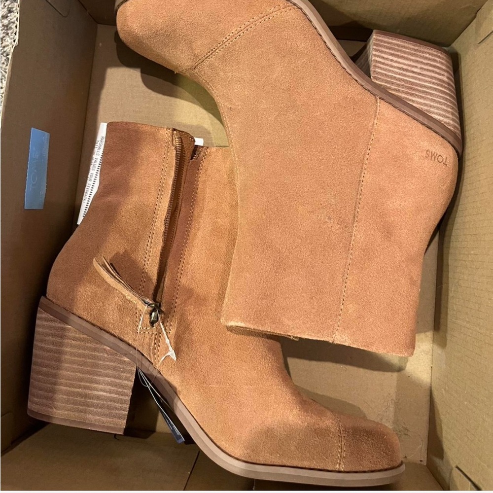 Toms | Women’s | Juliet Tan Suede Heeled Boots